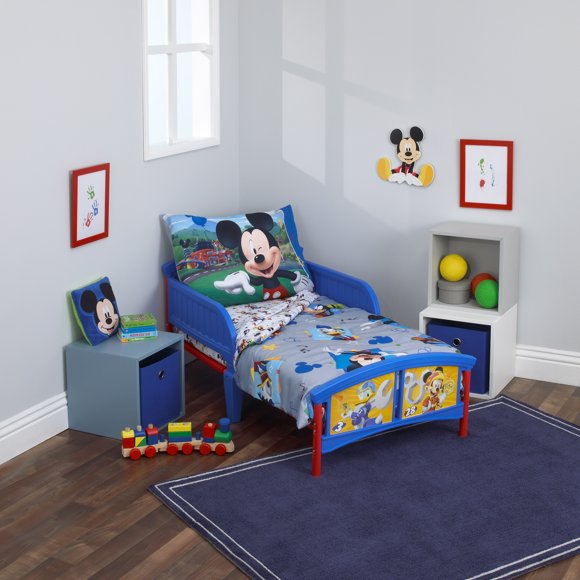 Disney Mickey Mouse Having Fun 4-Piece Toddler Bedding Set, Toddler Bed, Blue