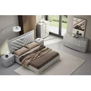 New York Modern Grey High Gloss Finish Crome Accents King Bedroom Set 3Pcs J&M